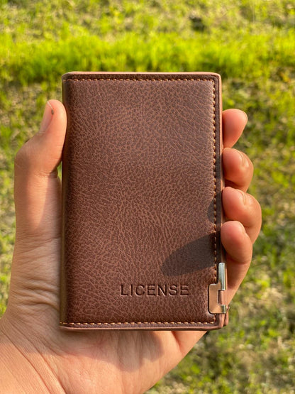 LICENSE wallet for men, Slim and luxurious with card slots and money pockets - ZULF STORE